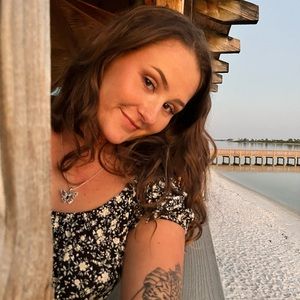 Meet your Posher, Lindsey